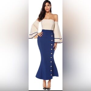 Chic Navy Blue Button-Accent Pencil Skirt